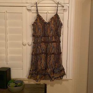 Knee length dress. Worn once. Size small, smocked fit great stretch.